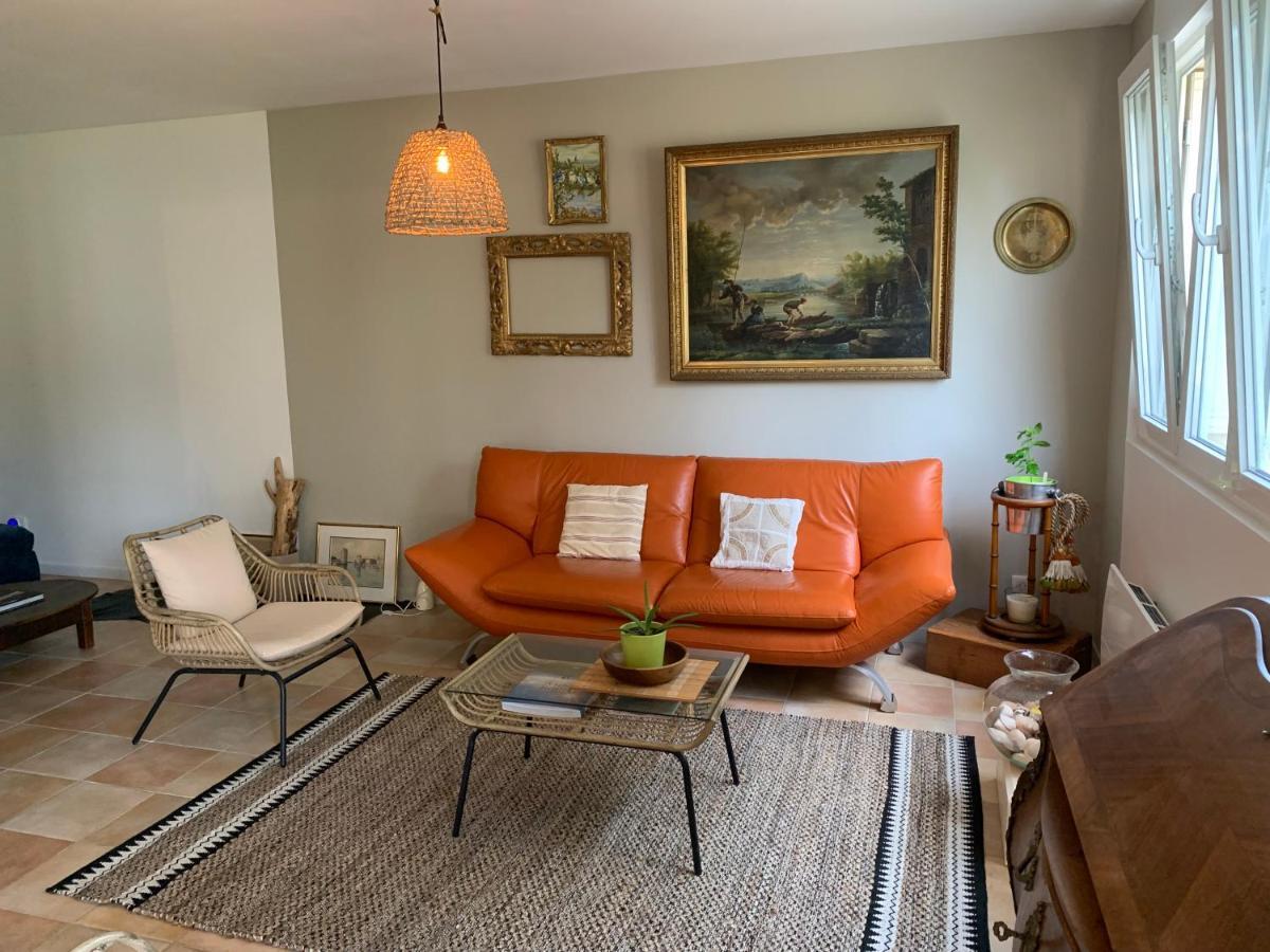 Batisse En Pierre XVII Siecle 115 M² Avec Terrasse Villa Ambares-et-Lagrave Exteriör bild